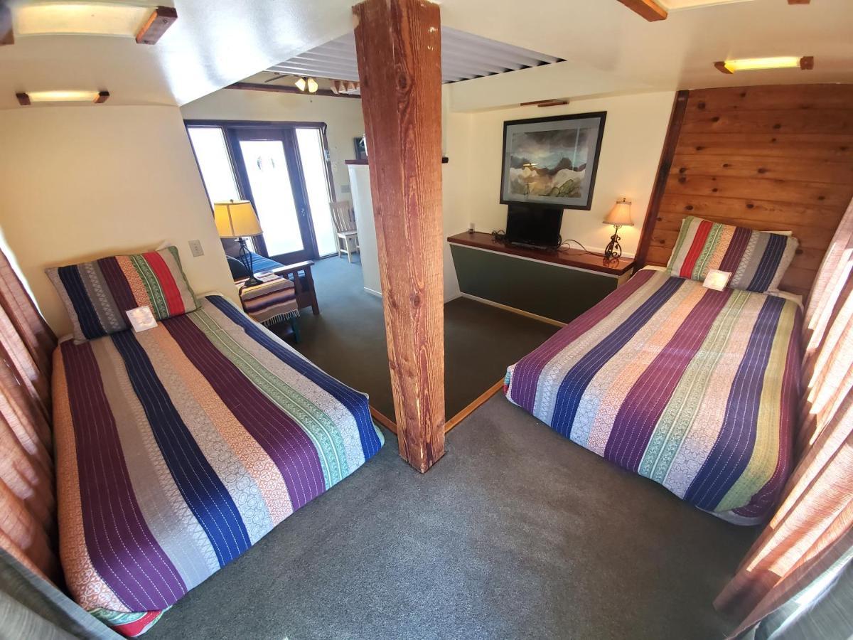 29 Palms Inn Туэнтинайн-Палмс Экстерьер фото
